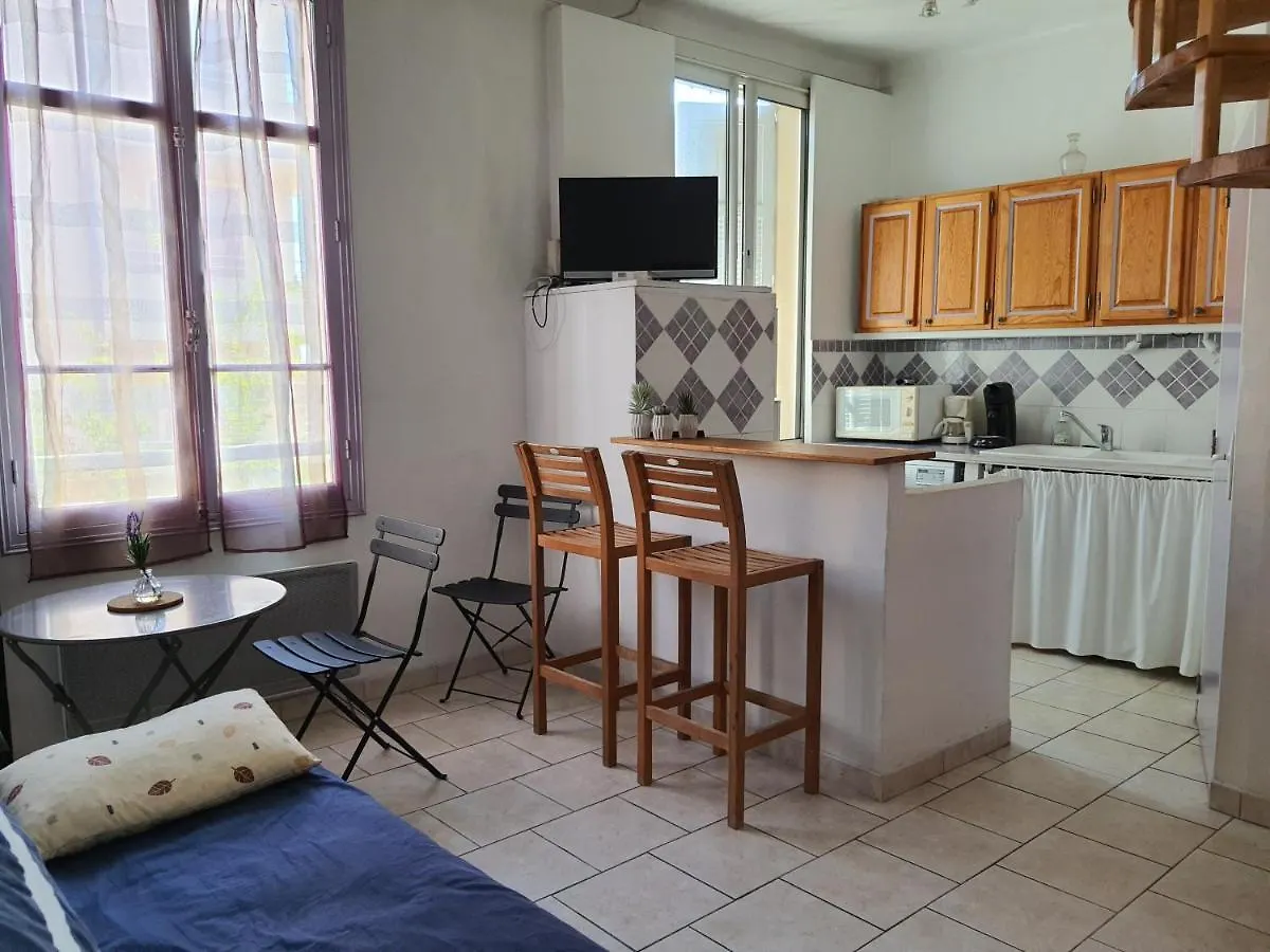 Apartment Beau Duplex Lumineux Avec Apercu Mer Antibes